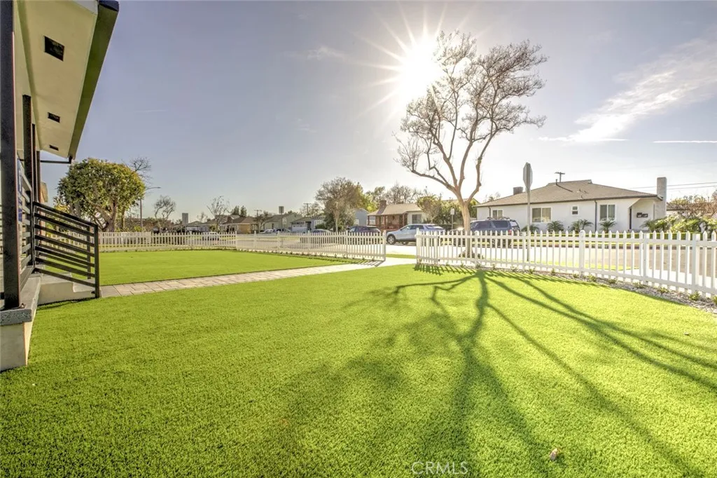 Additional image 41 of 2238 N N Keystone St, Burbank, CA 91504