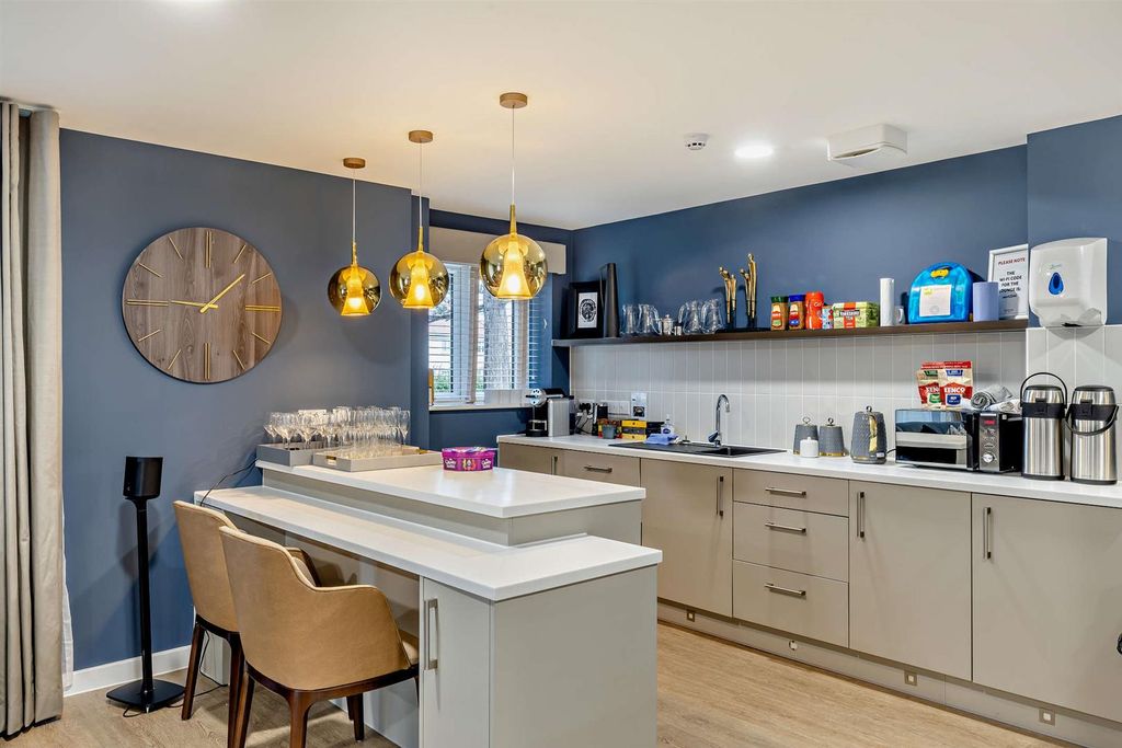 Additional image 24 of 2 bed flat for saleNorthwich Road, Knutsford, Cheshire WA16