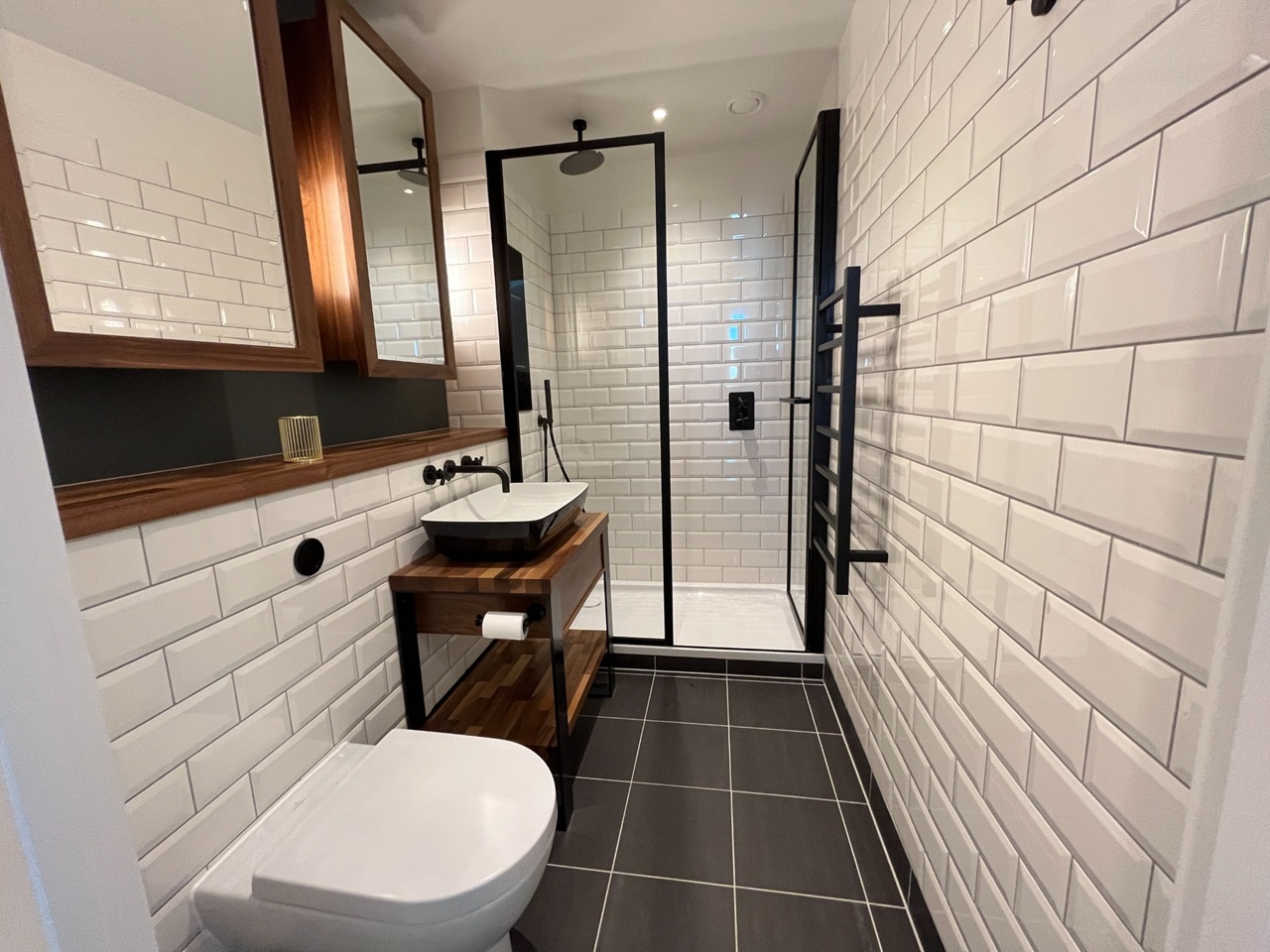 Additional image 9 of 3 Bed Flat, Merino Gardens, E1W, N1 7GU