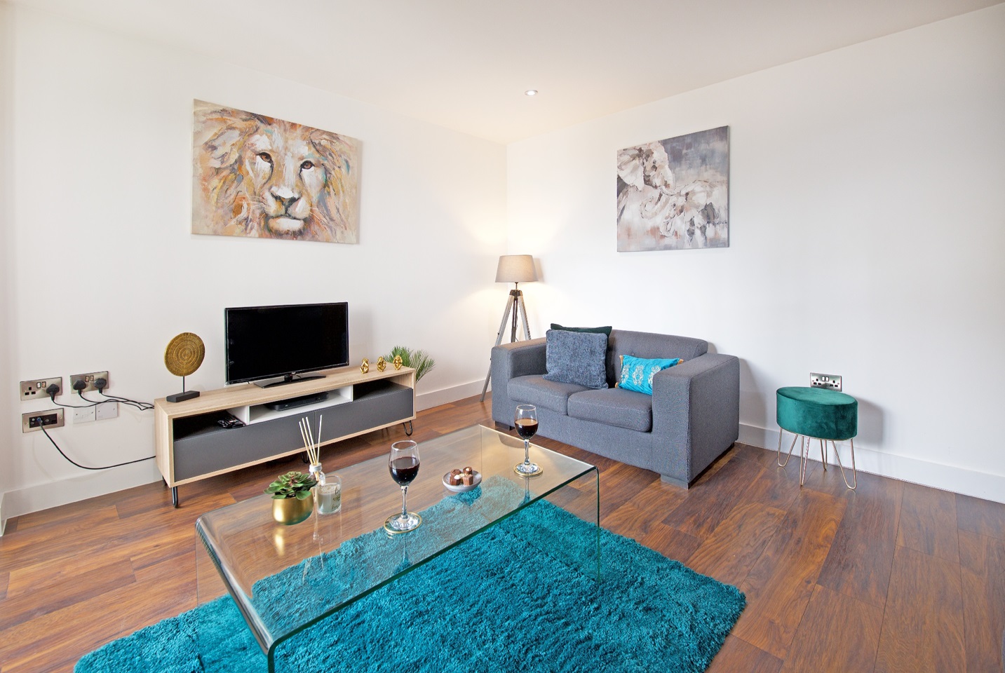 Additional image 3 of 2 Bed Flat, Cambridge Street, M1, N1 7GU