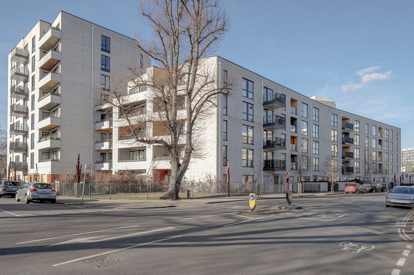 Additional image 12 of 2 Bed Flat, Barrington Road, SW9, N1 7GU