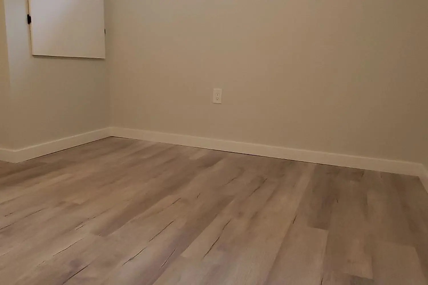 Additional image 18 of 1329 Bloomsbury Crescent