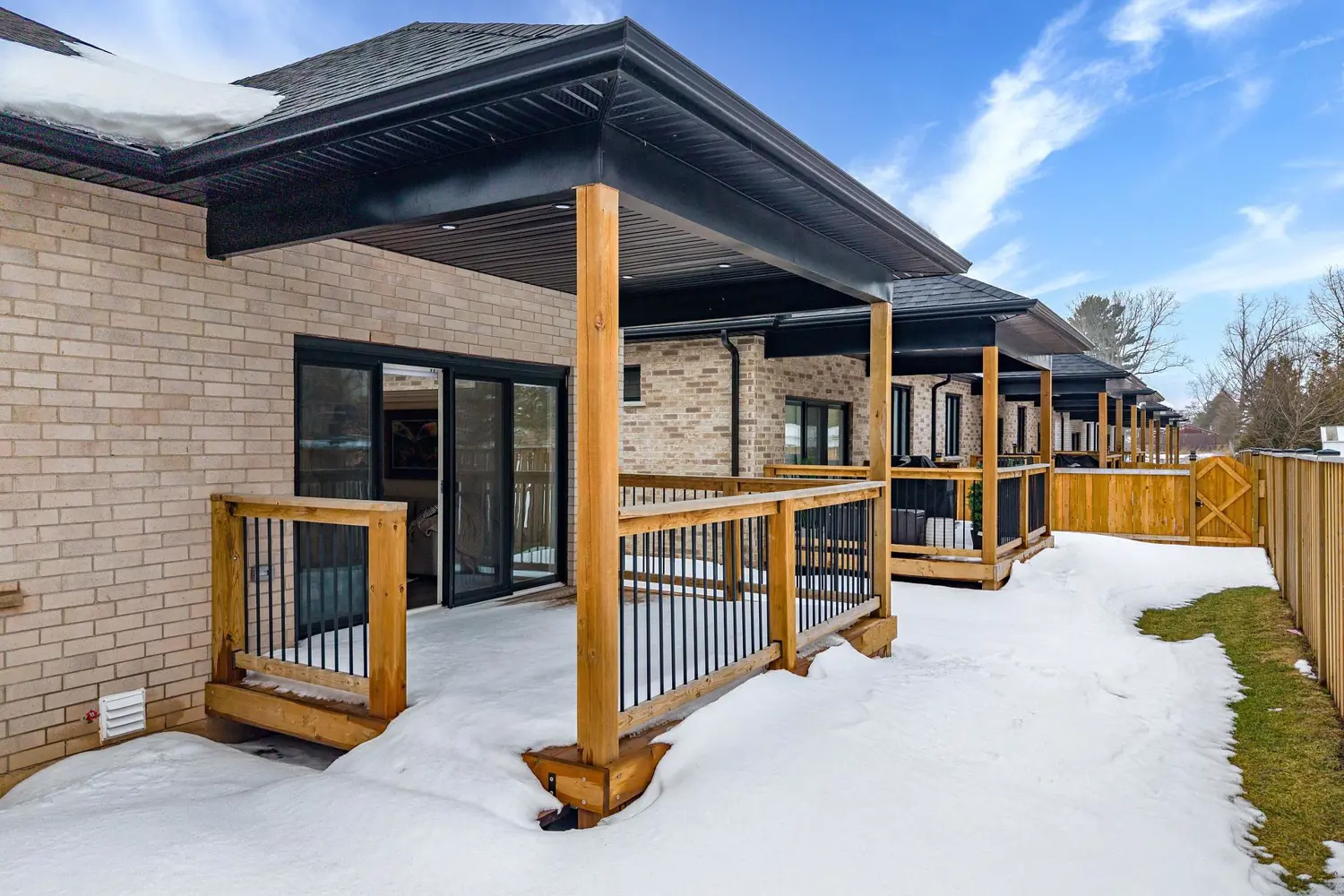 Additional image 20 of 504 Royal Ridge Court