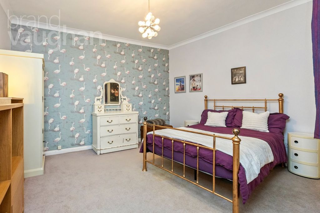 Additional image 13 of 3 bed flat for saleLewes Crescent, Brighton, East Sussex BN2