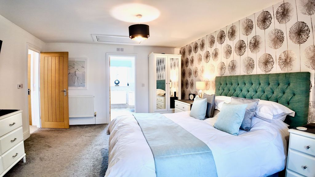 Additional image 60 of 5 bed detached house for saleOak Tree Rise, Newbridge NP11