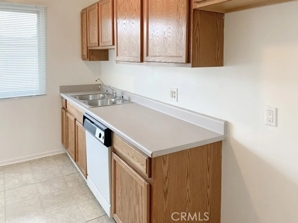 Additional image 8 of 913 Mariposa Street Unit 9, Glendale, CA 91205