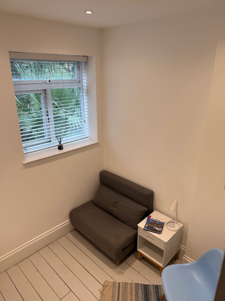 Additional image 12 of 1 Bed Flat, Holland Road, W14, N1 7GU