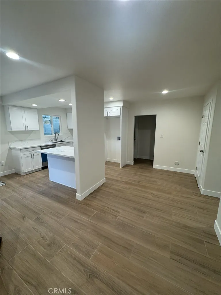 Additional image 16 of 11624 208th St, Lakewood, CA 90715