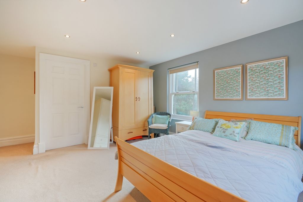 Additional image 11 of 2 bed flat for saleNewfield Place, Dore S17