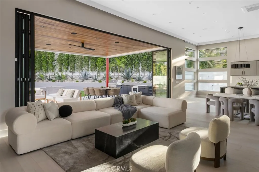 Additional image 10 of 22020 Alizondo, Woodland Hills, CA 91364