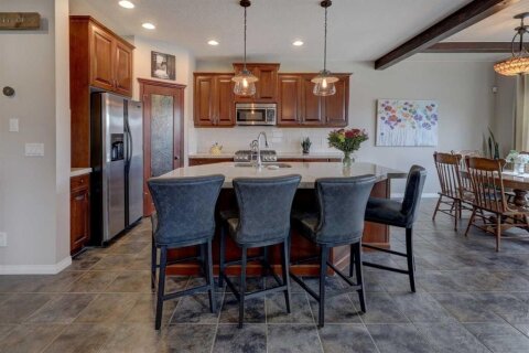 Additional image 8 of 110 Royal Oak View NW, Calgary, AB, T3G 5V9