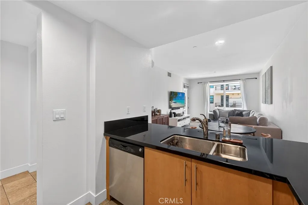 Additional image 16 of 150 The Promenade N Unit 415, Long Beach, CA 90802