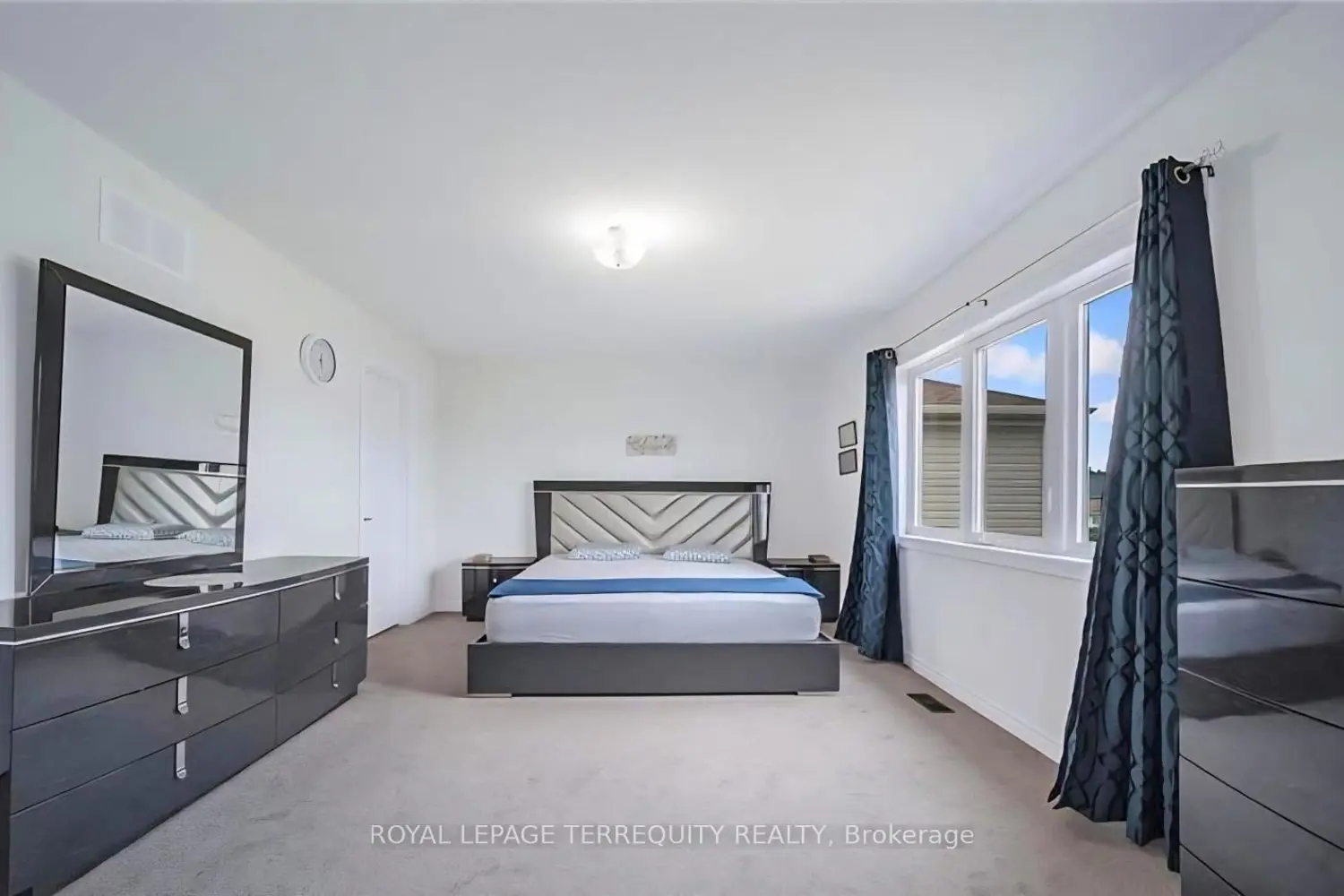 Additional image 11 of 44 Cottonwood Crescent