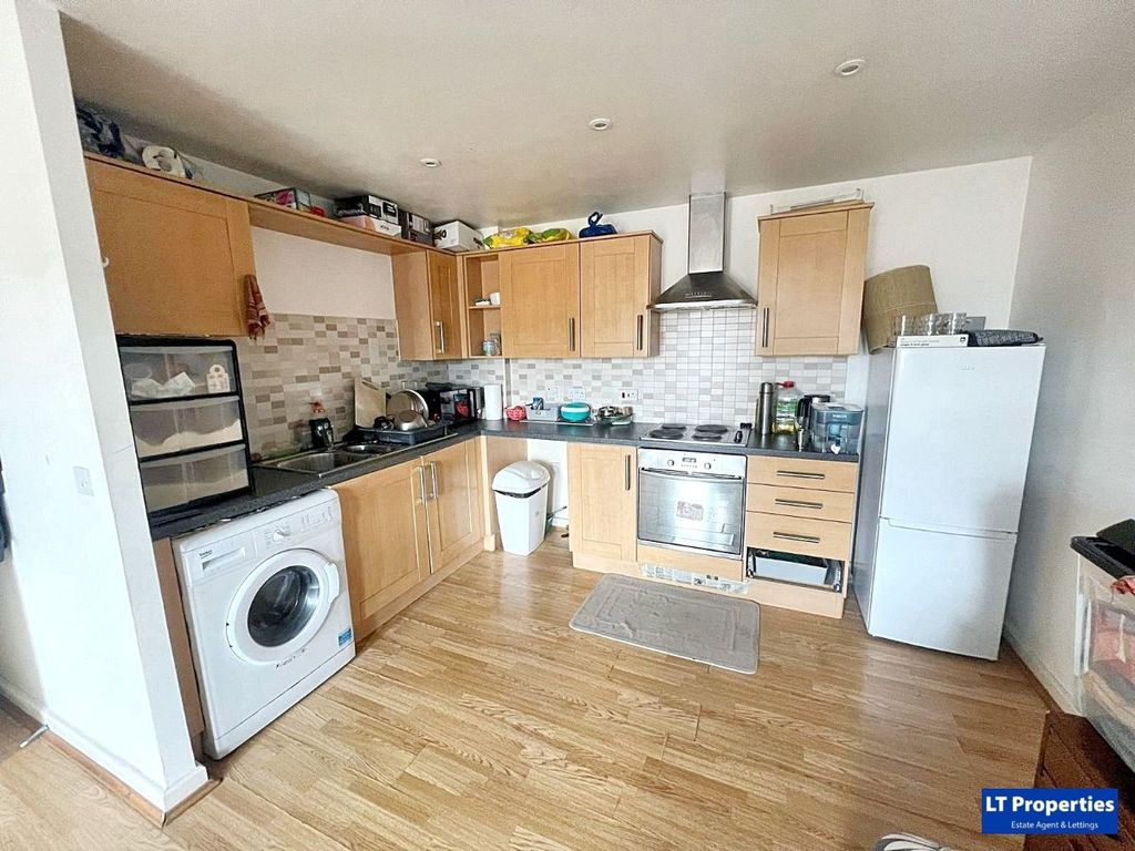 Additional image 5 of 1 bed flat for saleApartment, The Academy, Holly Street, Luton LU1