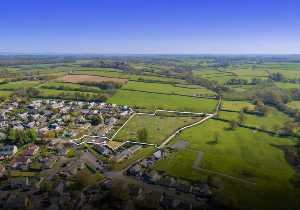 Land for saleDevelopment Site For 25 Dwellings, Dolton, Winkleigh EX19