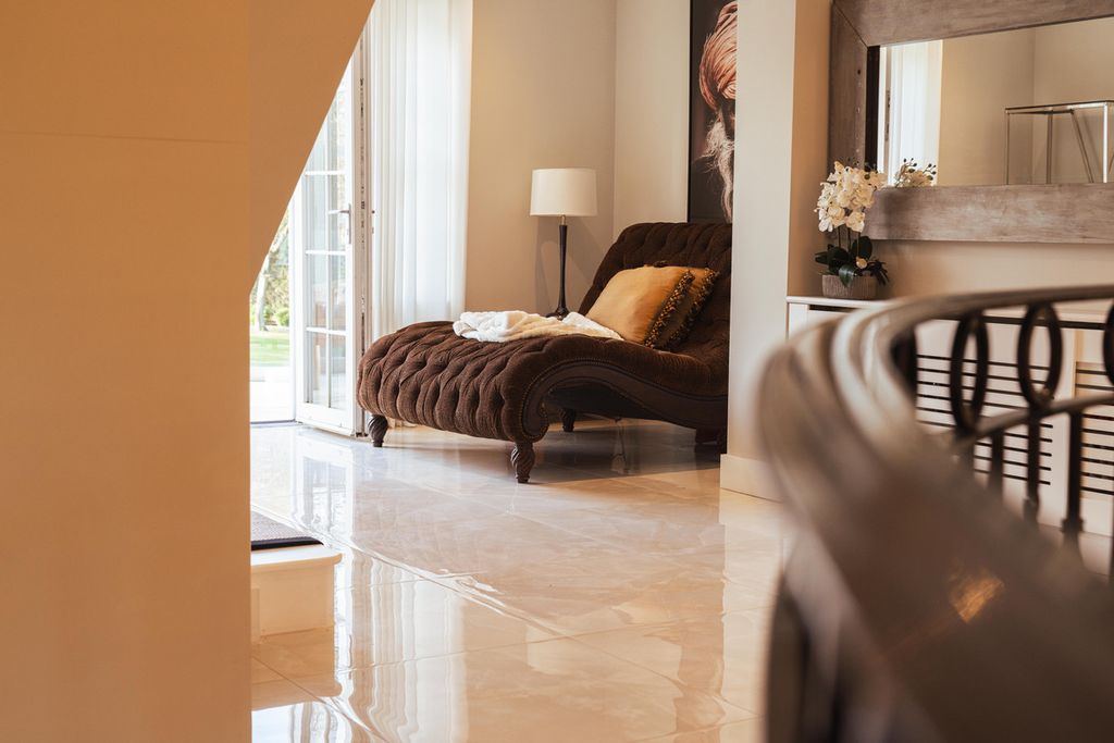 Additional image 10 of 9 bed detached house for saleSlade Oak Lane, Gerrards Cross SL9