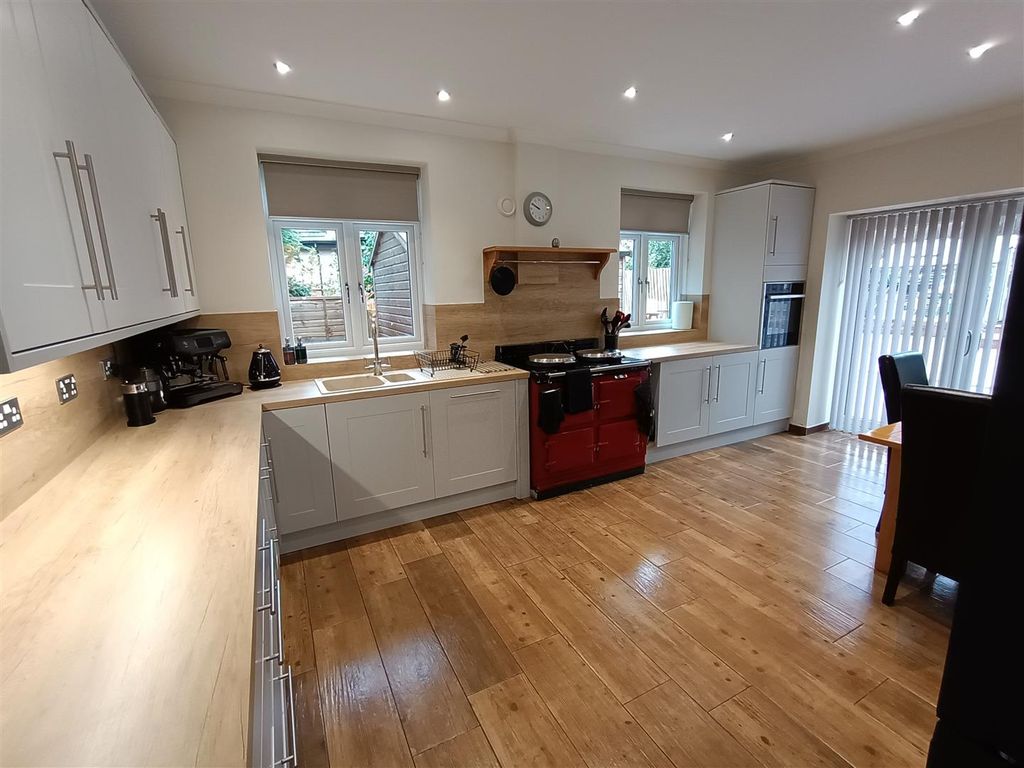 Additional image 18 of 5 bed detached house for saleGlebe Street, Dumfries DG1