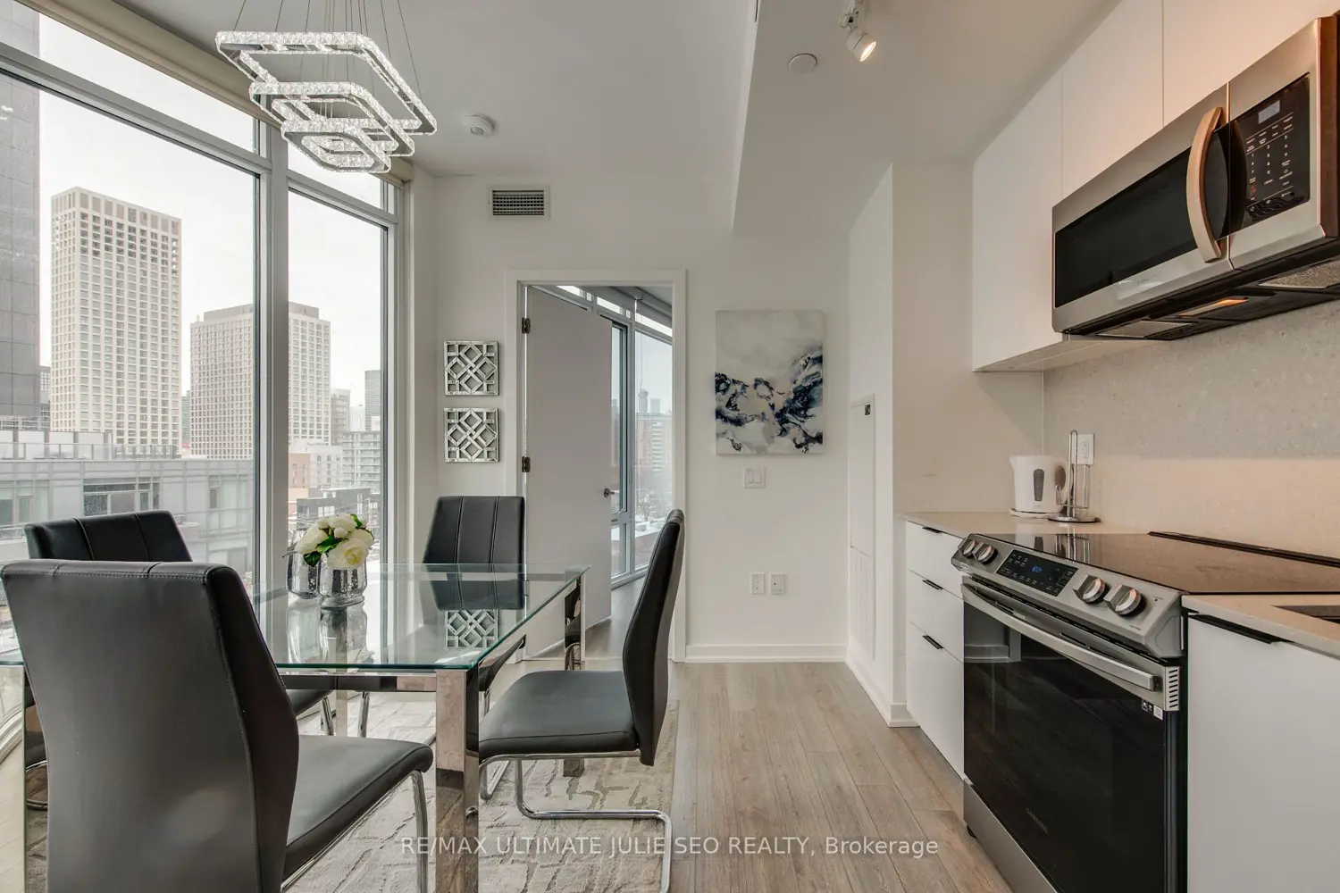 Additional image 14 of 50 Power Street 713