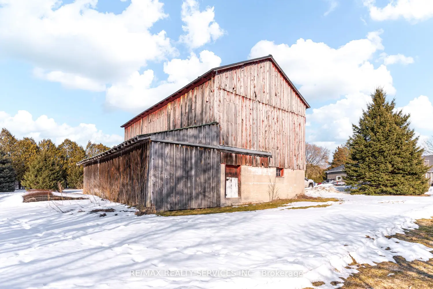 Additional image 17 of 47746 Southdale Line