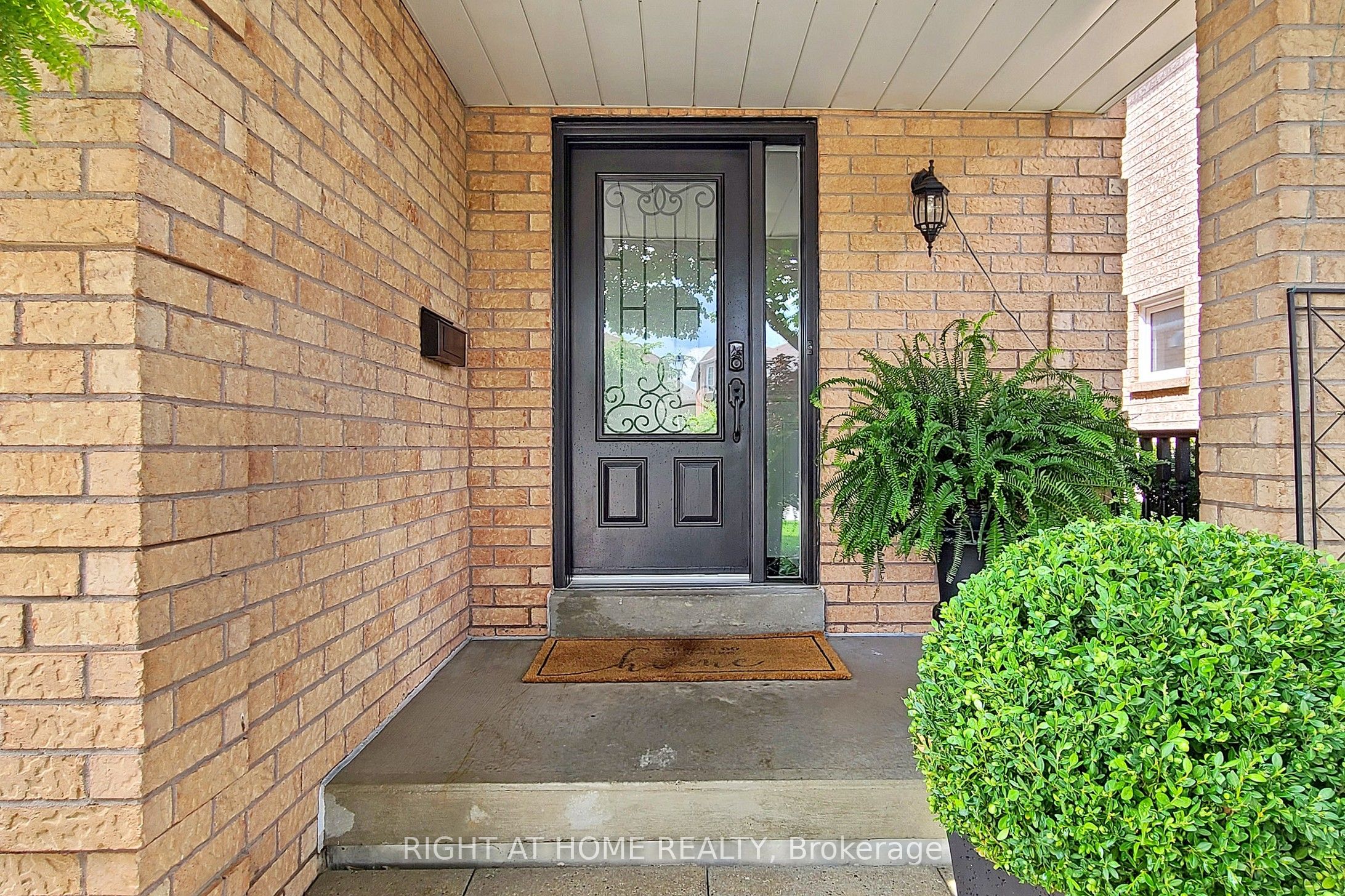 Additional image 5 of 444 Flanagan Court, Newmarket, ON, L3X 2E9