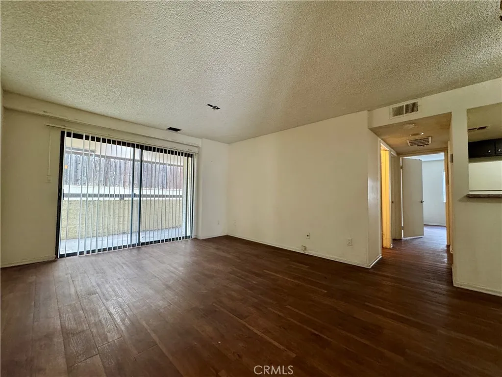 Additional image 18 of 987 E Del Mar Boulevard Unit 7, Pasadena, CA 91106