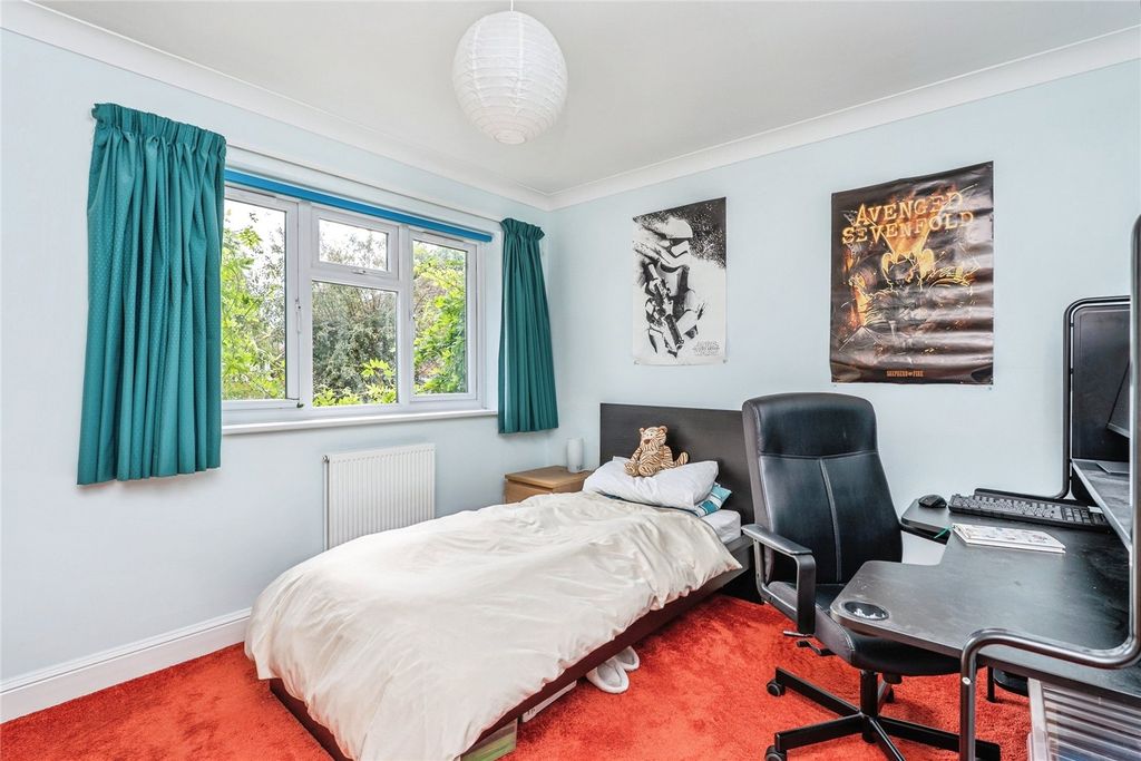 Additional image 17 of 5 bed detached house for saleCrofton Close, Southampton, Hampshire SO17