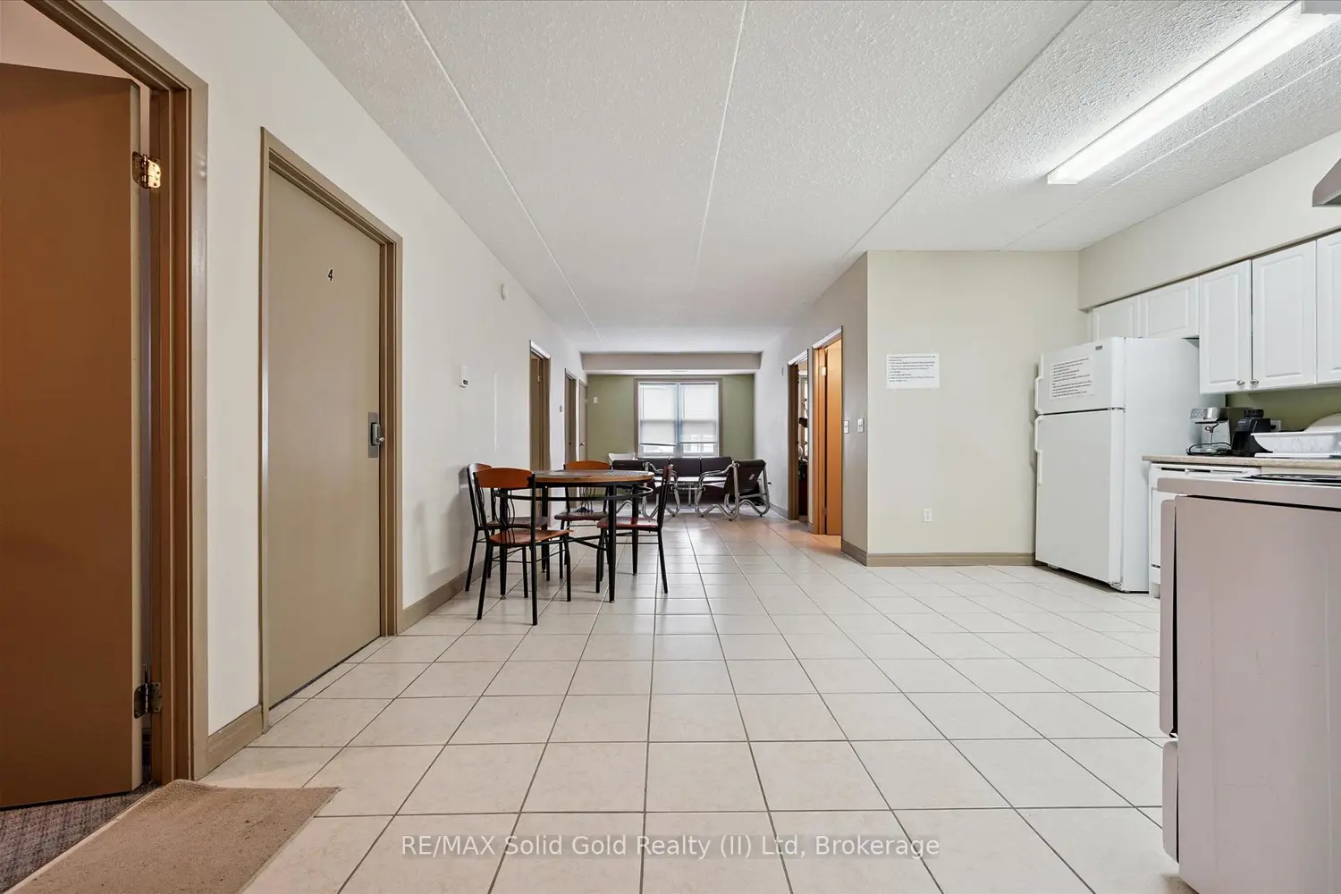 Additional image 4 of 271 Lester Street 203