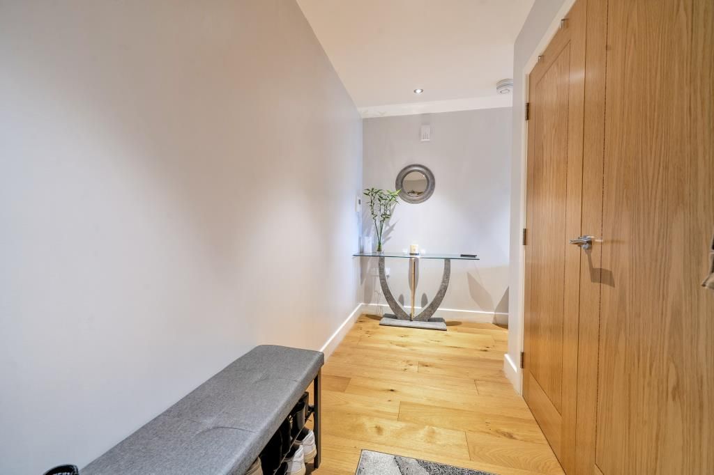 Additional image 15 of 2 bed flat for saleNewbury Racecourse, Berkshire RG14