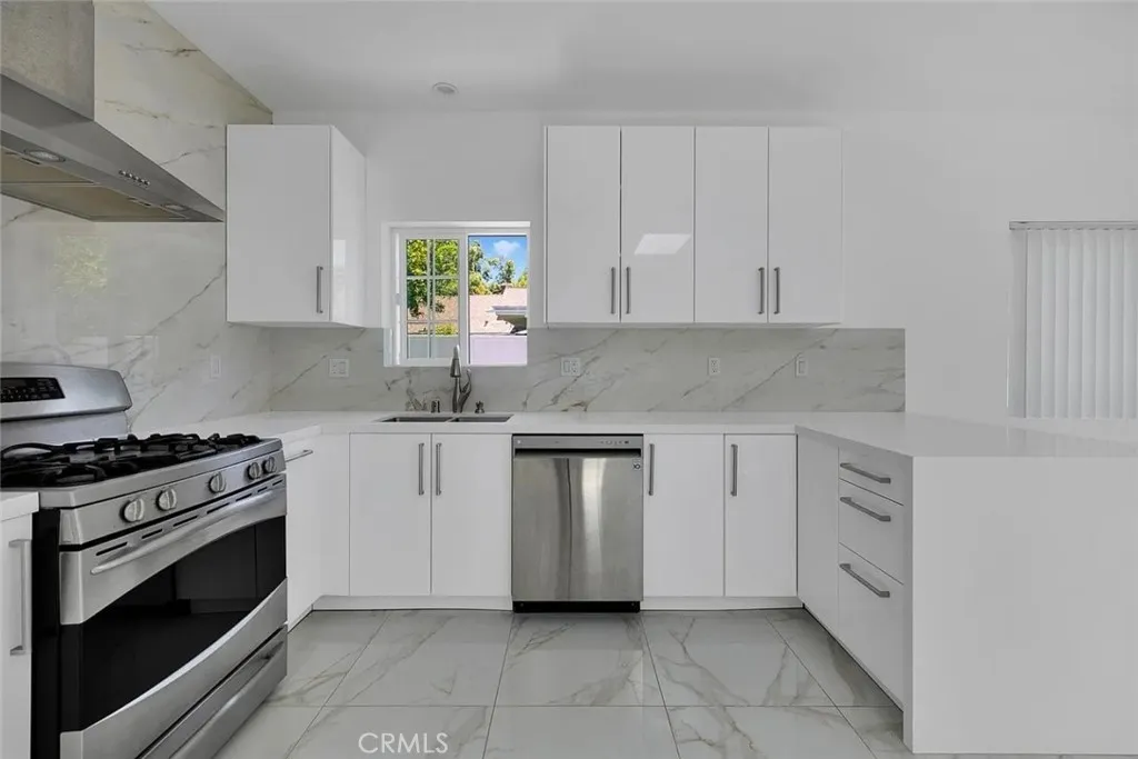 Additional image 28 of 634 E Valencia Avenue, Burbank, CA 91501