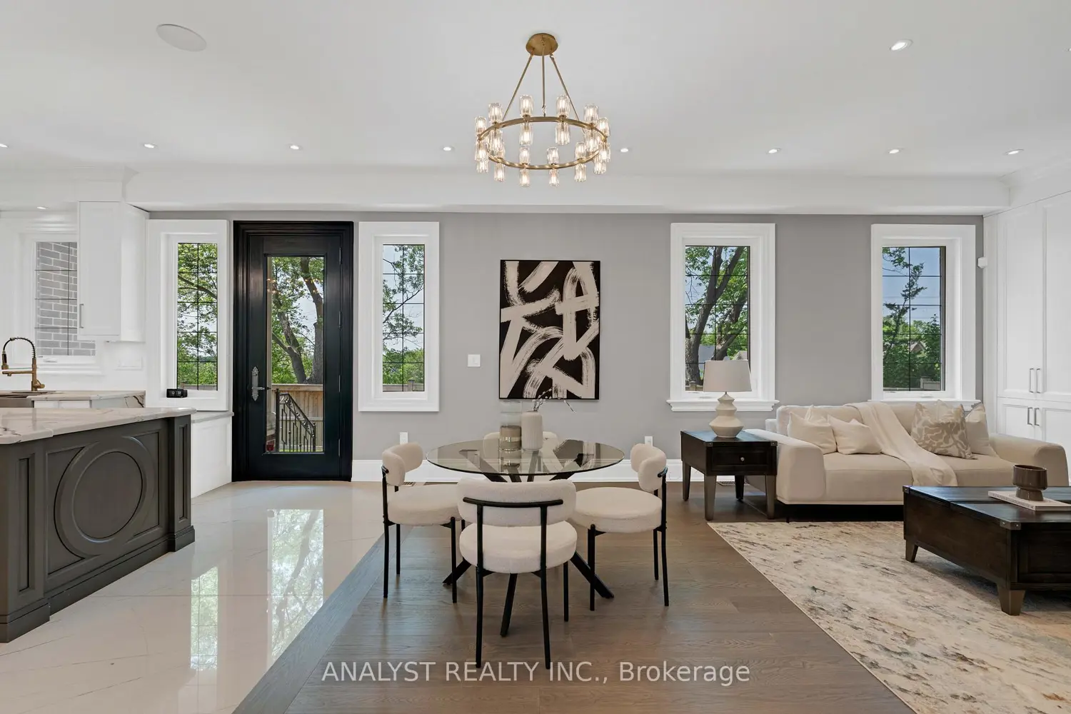 10690 Islington Avenue photo 4