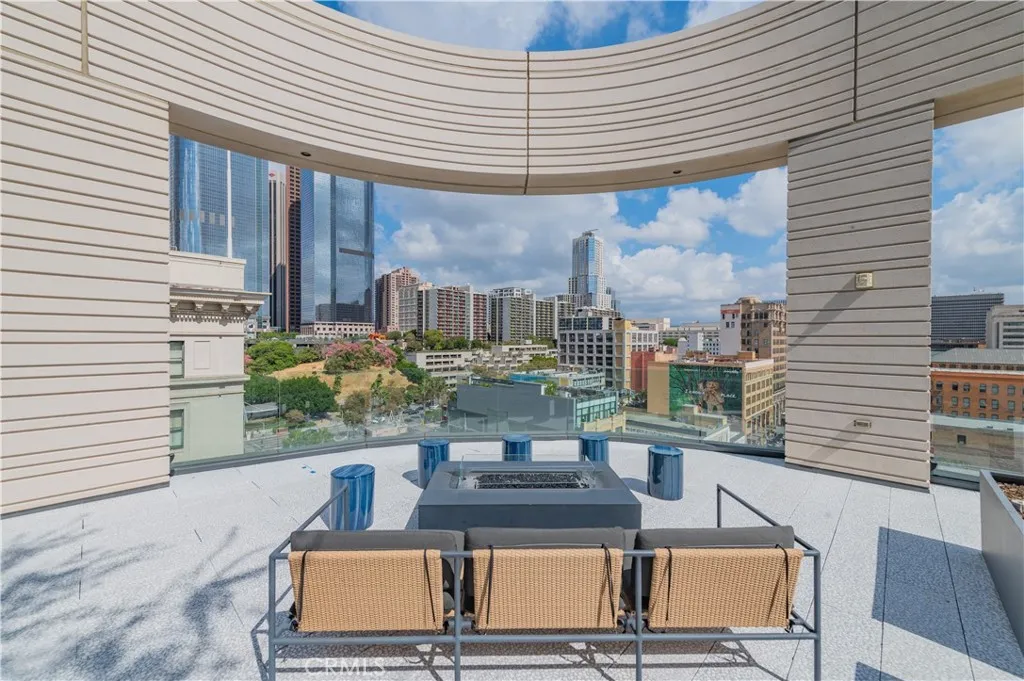 Additional image 110 of 400 S Broadway S Unit 1803, Los Angeles, CA 90013