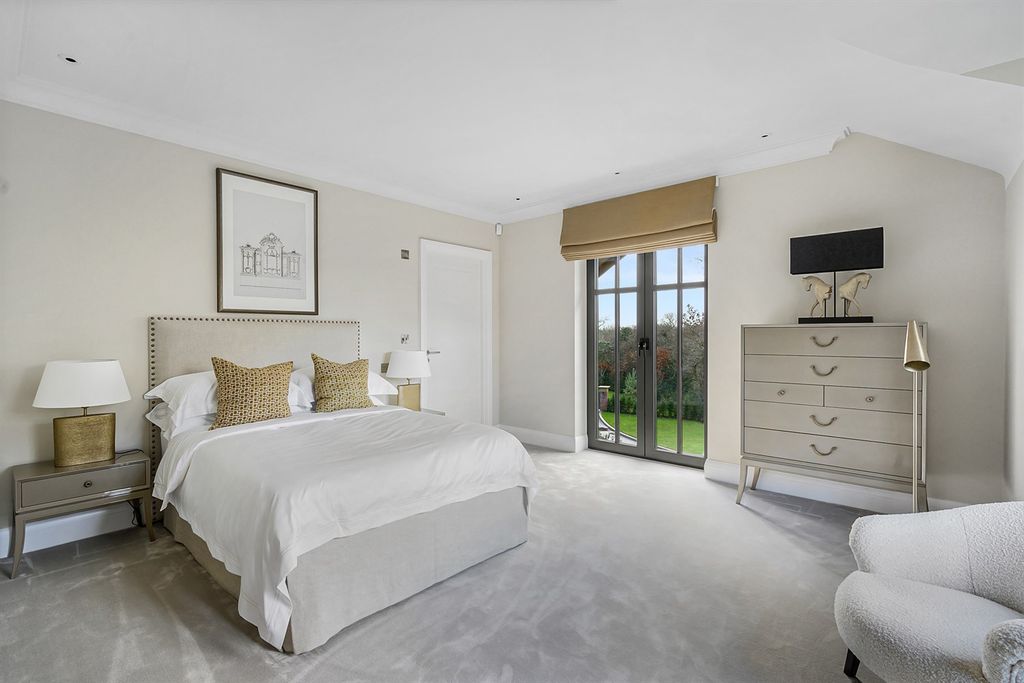 Additional image 15 of 5 bed detached house for saleBankhall Lane, Hale, Altrincham WA15