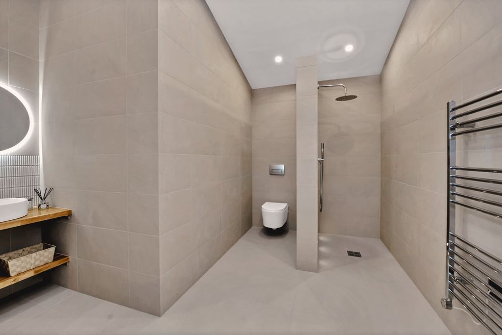 Additional image 40 of 5 bed detached house for saleNew Barn, Sturmer Road, Haverhill CB9