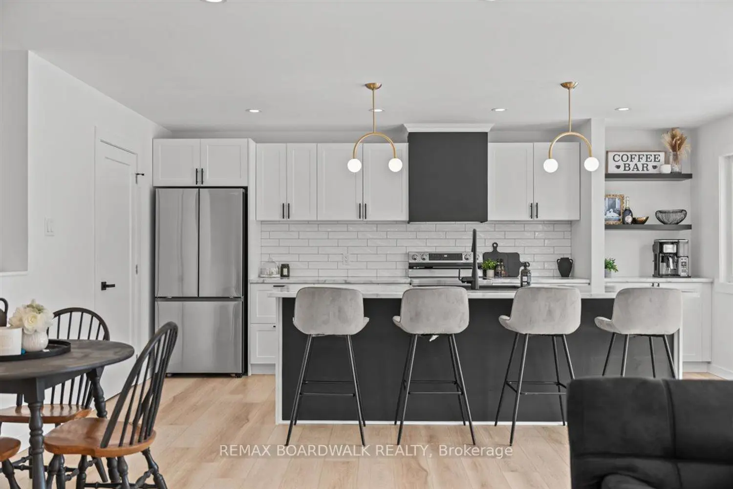 Additional image 3 of 1146 Rideau River Road