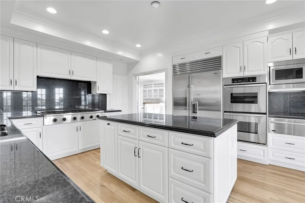 Additional image 15 of 7 Belmont, Newport Beach, CA 92660