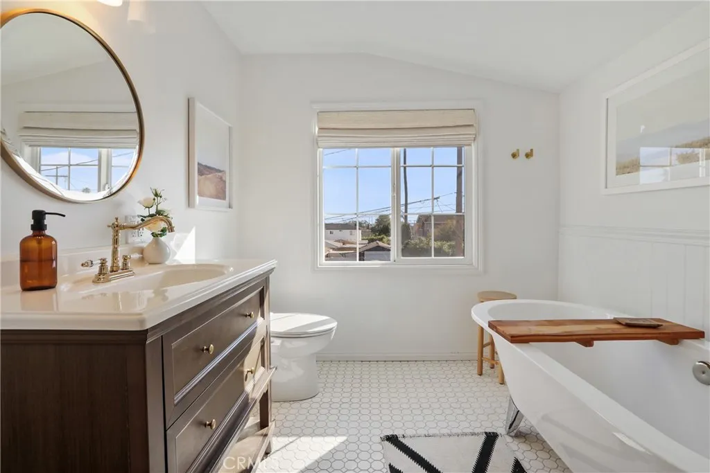 Additional image 13 of 725 N Bandini Street, San Pedro, CA 90731