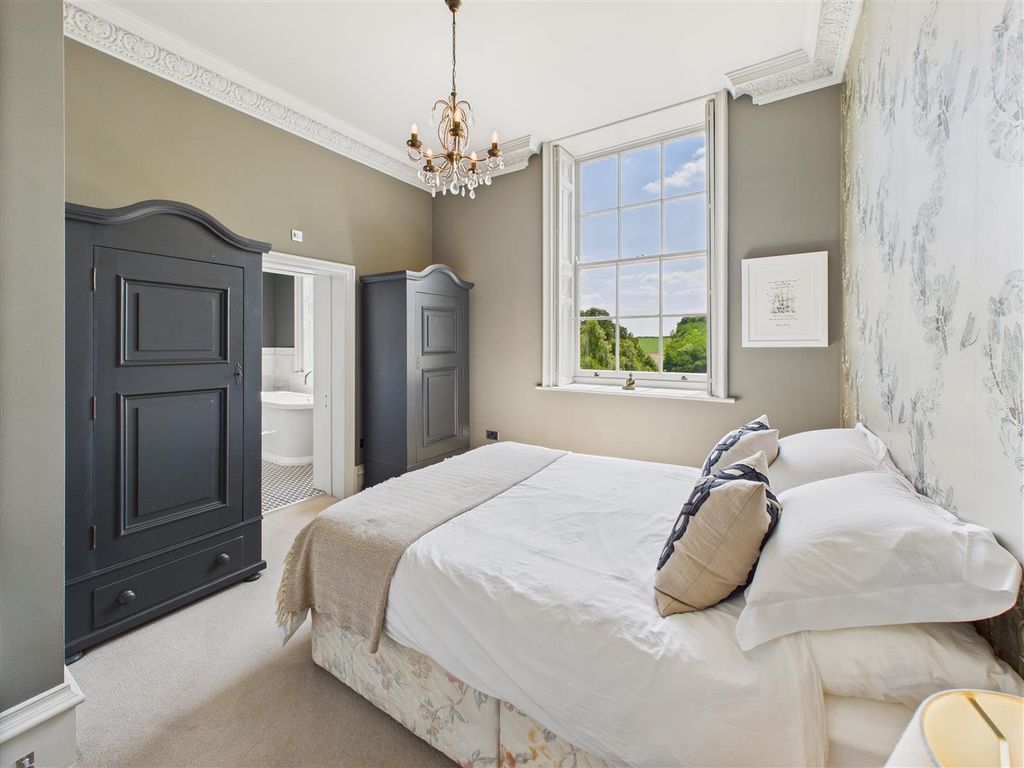 Additional image 4 of 2 bed flat for saleRiplingham Road, Raywell HU16