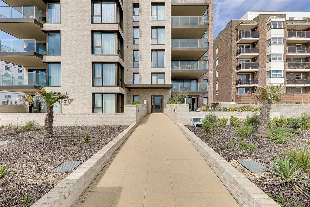 Additional image 30 of 3 bed flat for saleCalista, West Parade, Worthing BN11