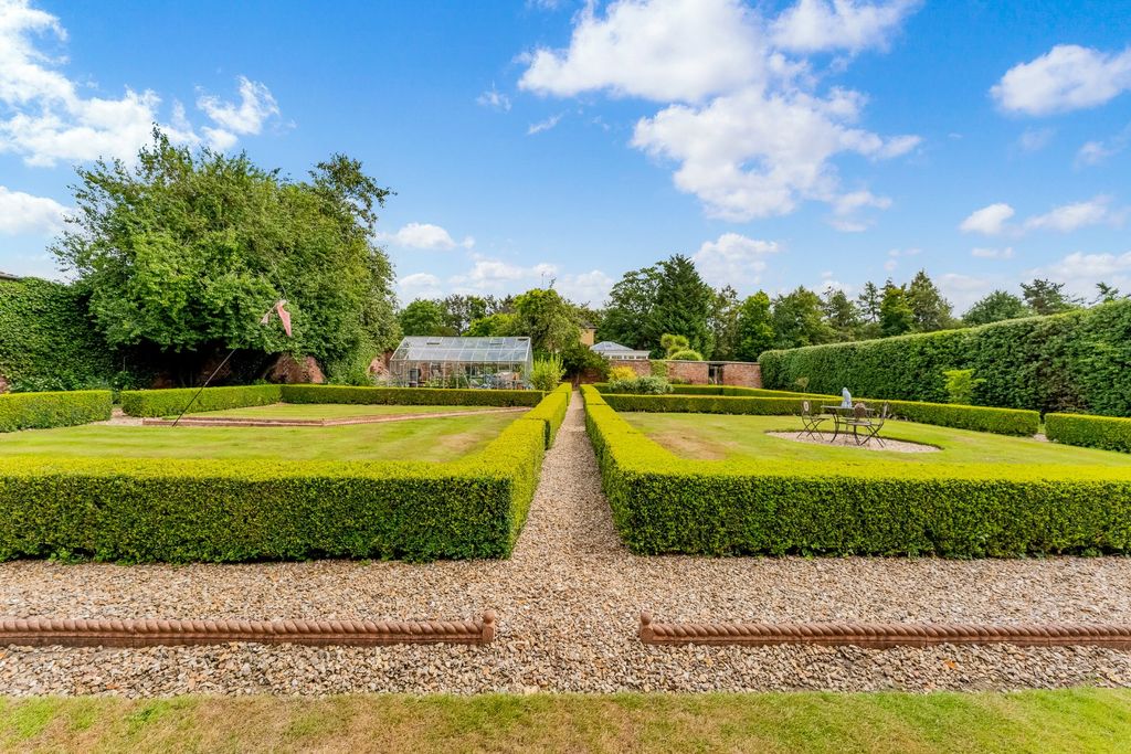 Additional image 27 of 4 bed detached house for saleBersham, Wrexham LL14