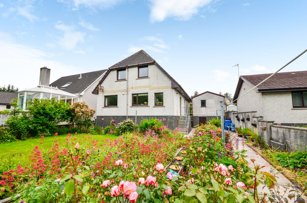 Additional image 2 of 5 bed detached house for saleCearcall Neacail, Stornoway HS1