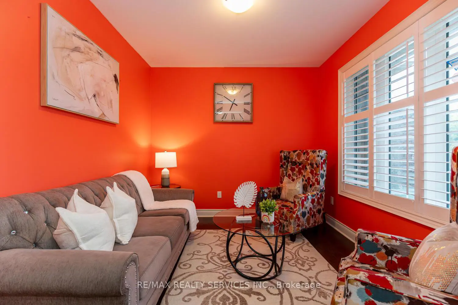 28 Stonegate Avenue photo 5