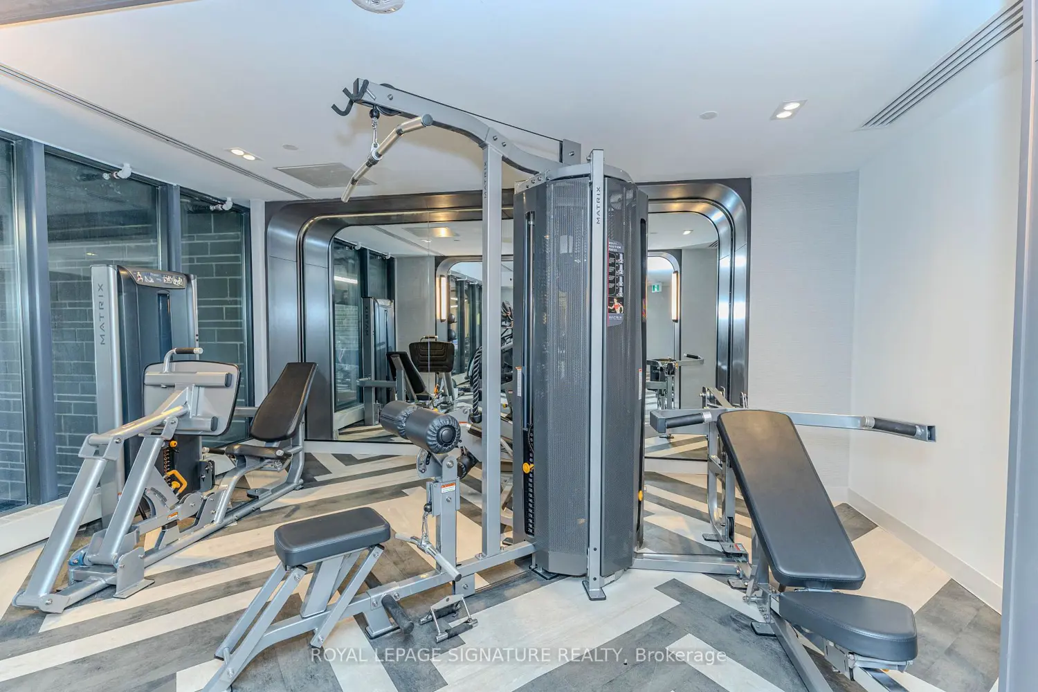 Additional image 19 of 556 Marlee Avenue 813