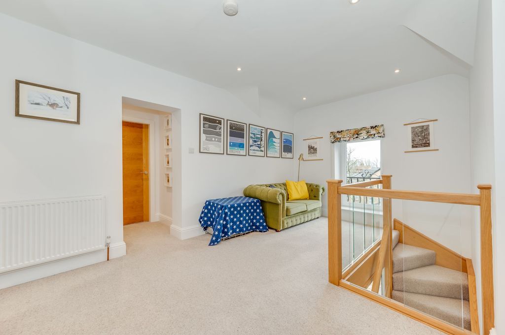 Additional image 37 of 4 bed detached house for saleManchester Road, Crosspool S10