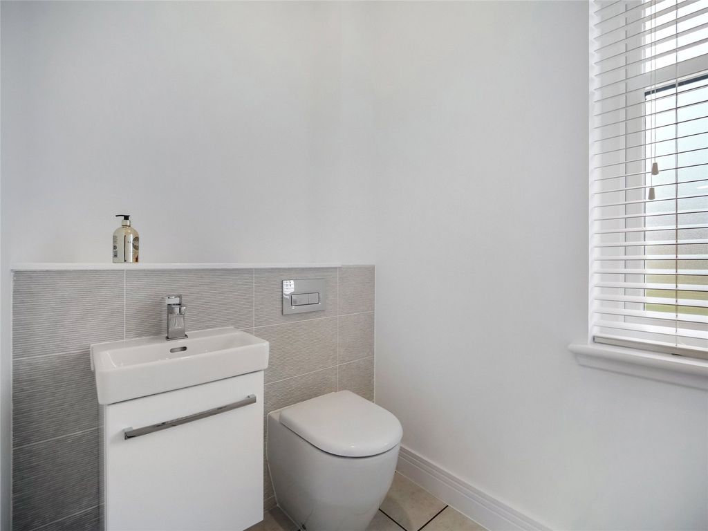 Additional image 8 of 5 bed detached house for saleCumbrae Drive, Ayr, South Ayrshire KA7