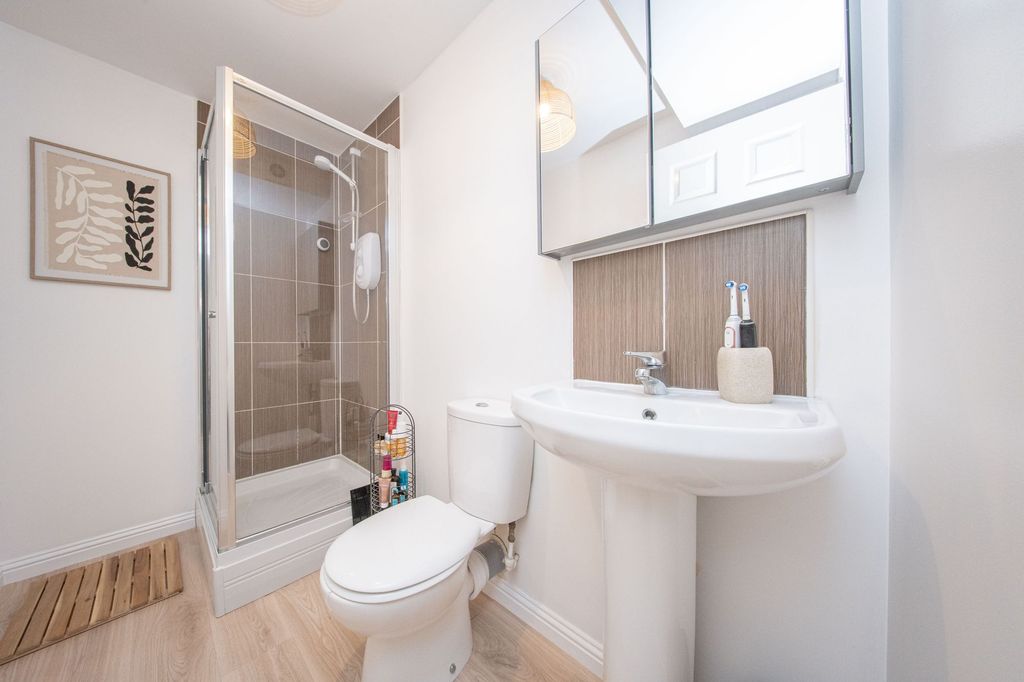 Additional image 4 of 2 bed flat for saleAlmondvale Lane, Livingston EH54