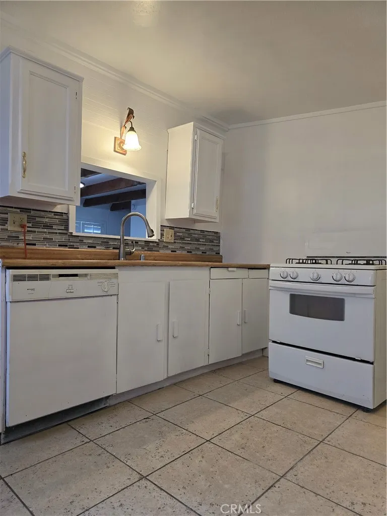 Additional image 22 of 22903 Laurel Ln, Cedarpines Park, CA 92322