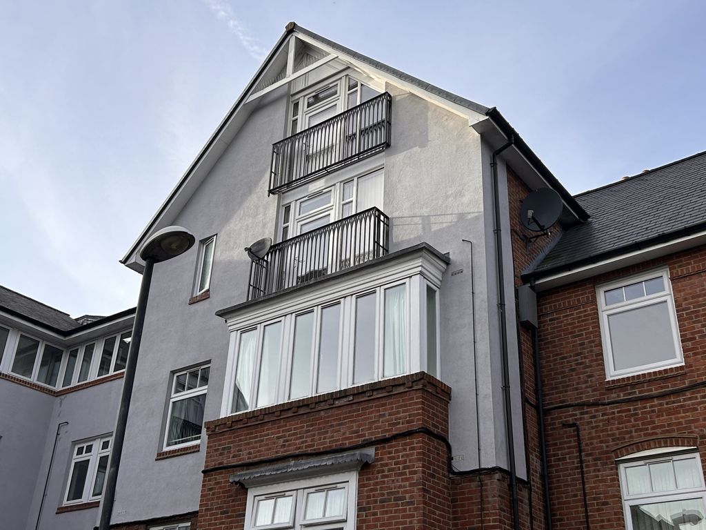 3 bed flat for saleMonument Court, Durham, County Durham DH1 photo 5
