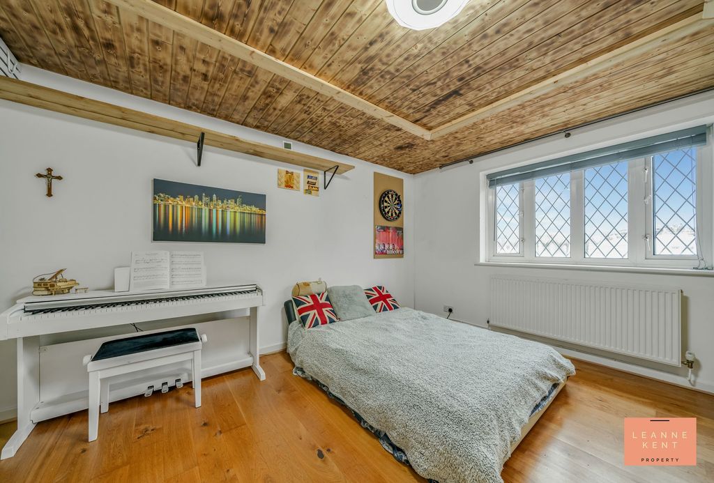 Additional image 23 of 5 bed detached house for saleChurch Street, Bedwas CF83