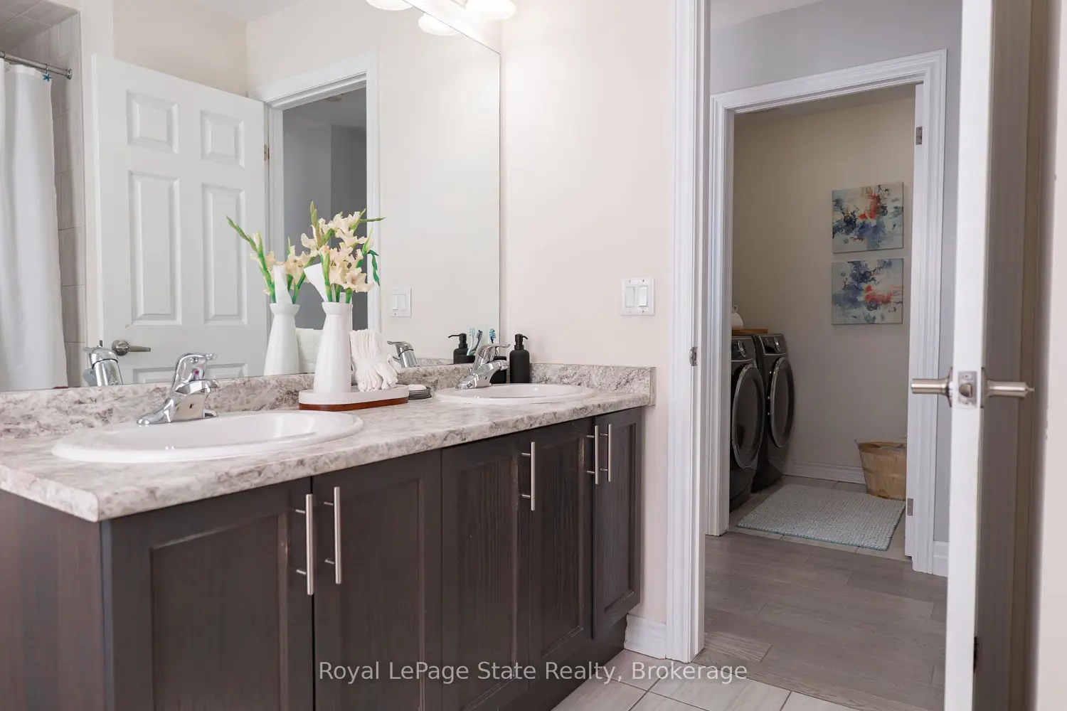 Additional image 12 of 1133 Upper Thames Drive