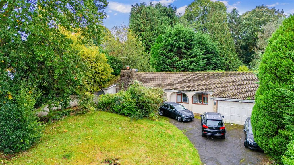 Additional image 6 of Land for saleThe Glade, Kingswood KT20